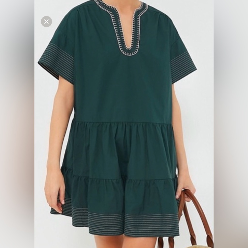 NWT Tuckernuck Pomander Place Deep Green Dress with Pink Contrast Stitching